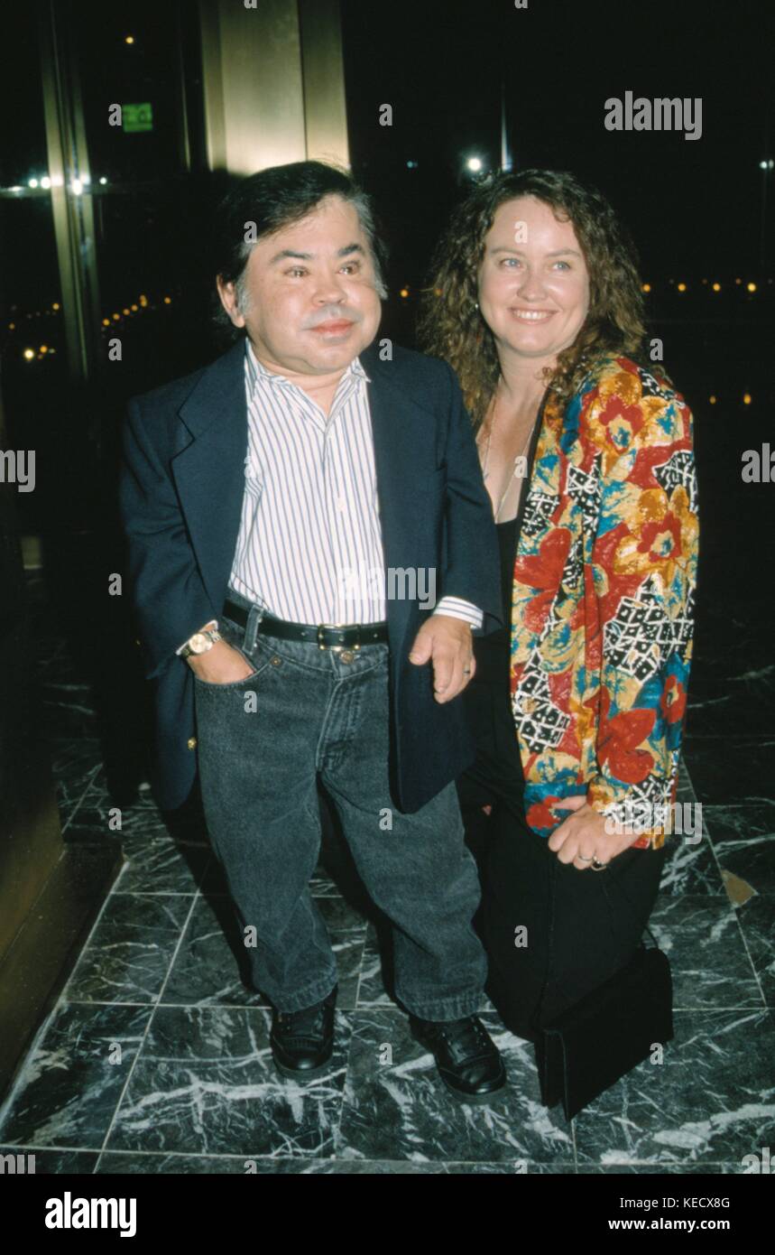 Herve Villechaize und Frau Kathy. 1992. © RTTalesnick /MediaPunch ...