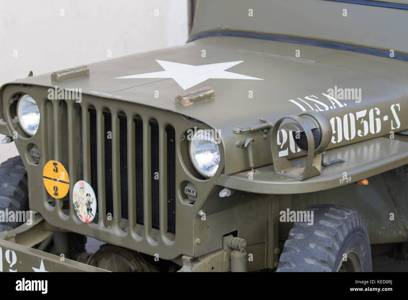 Cassano Magnago, Italien - 8. Oktober 2017: United States Army green Jeep Stockfoto