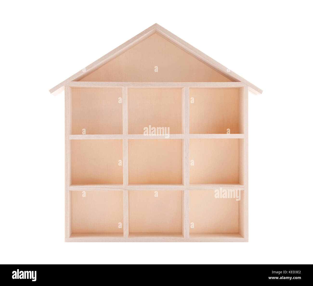 Holzhaus geformte Regal isoliert auf weißem Stockfotografie - Alamy
