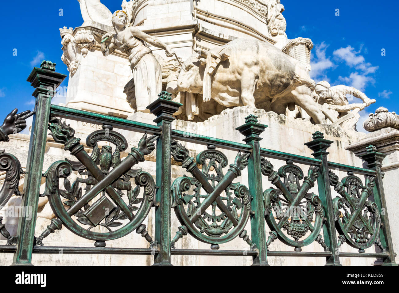 Lissabon Portugal, Marquis of Pombal Square, Marquess, Monument, plaza, Kreisverkehr, Rotunde, Monument, Statue, Detail, Hispanic, Immigranten, Portugiesisch, PT Stockfoto