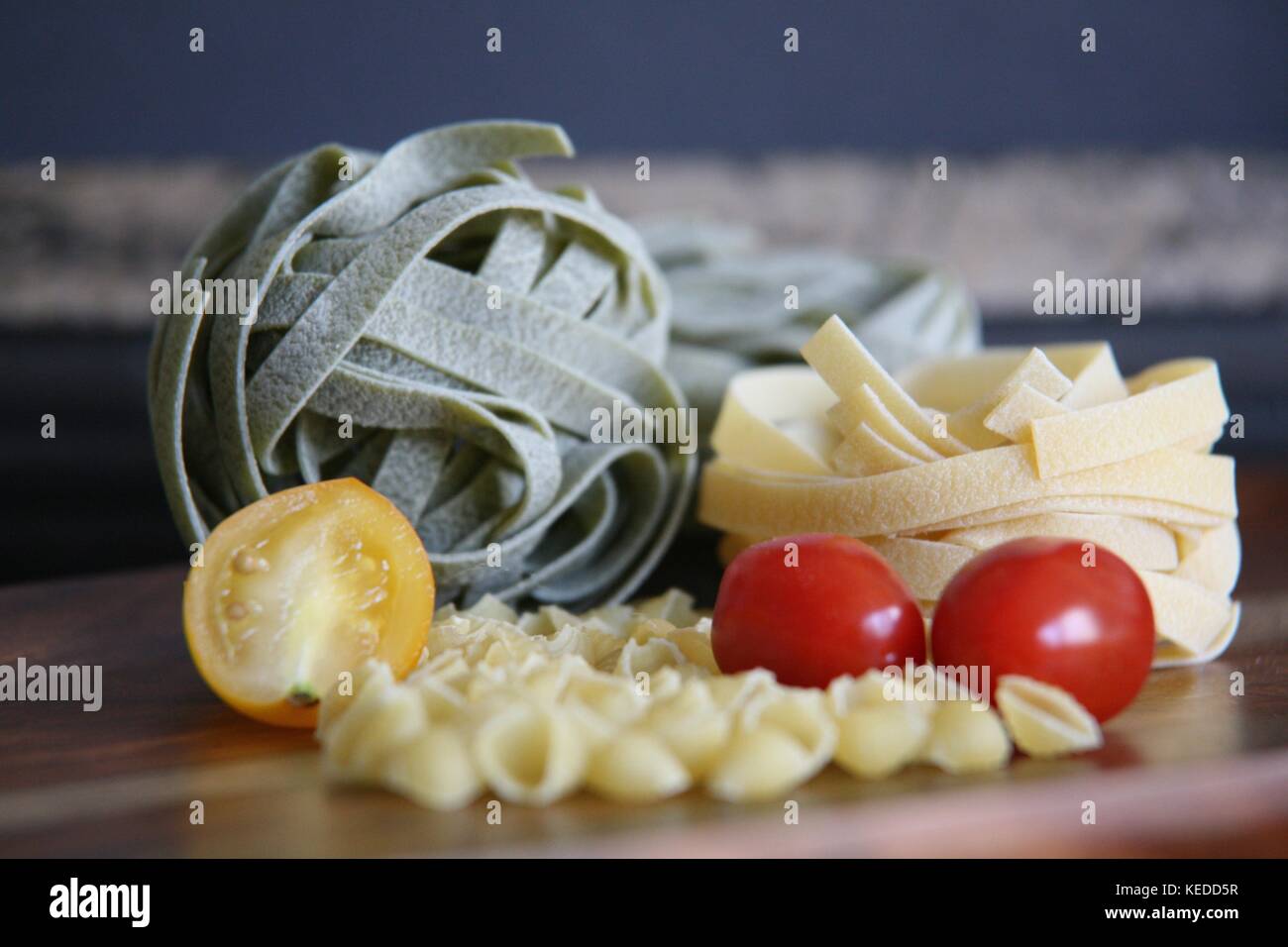 Pasta Pomodoro,, Pasta und Tomaten noch Leben Stockfoto