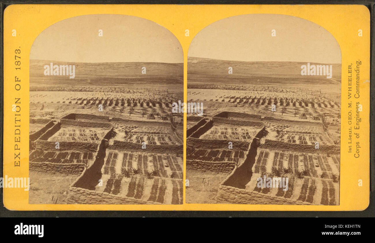 Gärten, die das Indian Pueblo der Zuni, die von O'Sullivan, Timothy H., 1840 1882 2 Stockfoto
