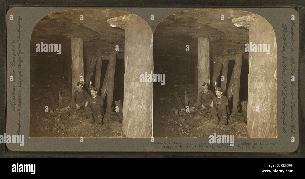 Verlassene mine zeigt, wie Prop Holz verwendet wird, um Dächer von Tunneln, Scranton, Pennsylvania, USA, aus Robert N. Dennis Sammlung von stereoskopischen Ansichten unterstützen Stockfoto