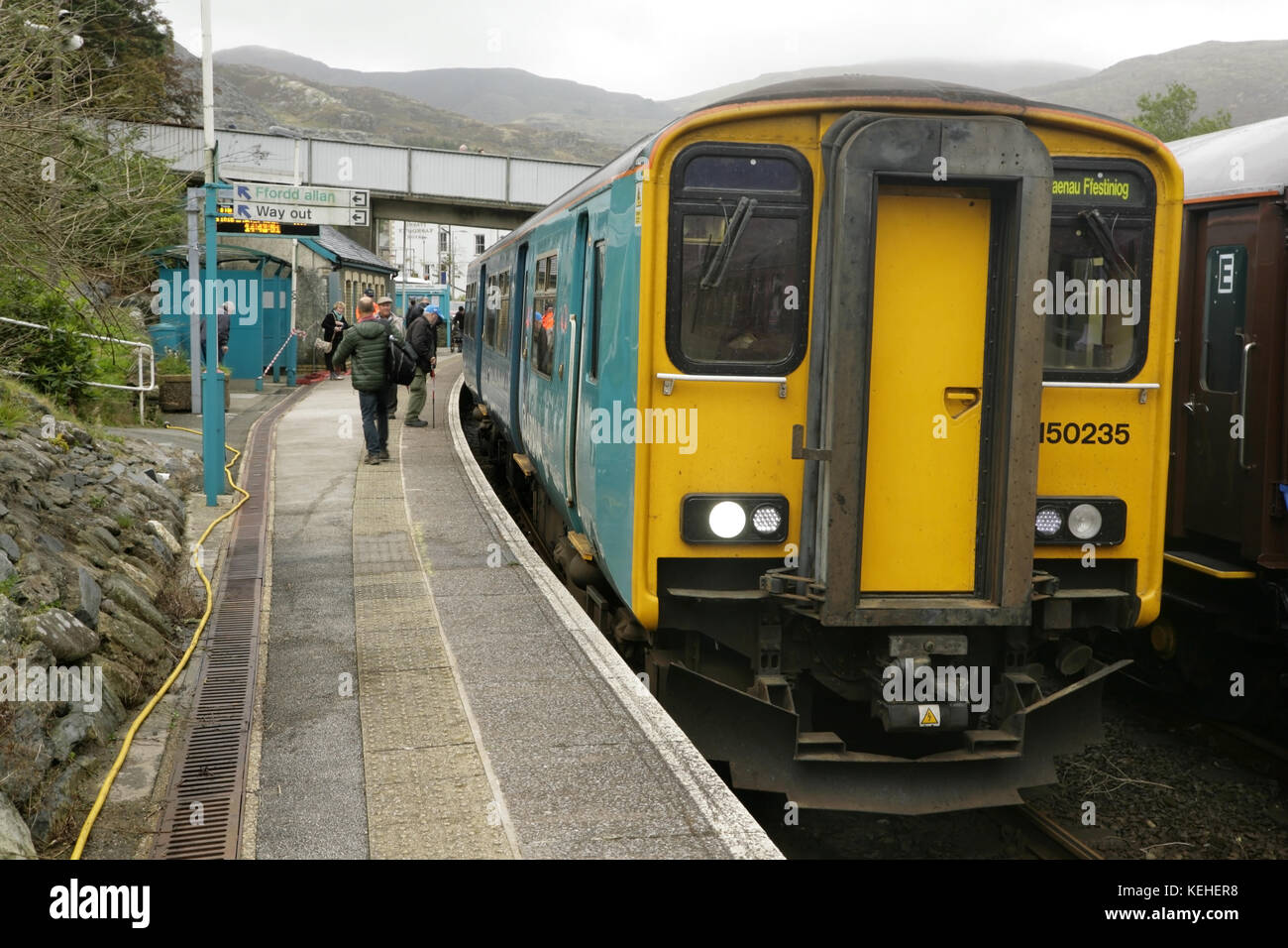 Arriva Trains Wales Klasse 150 Diesel Multiple Unit an Blaenau Ffestiniog Station, Wales. Stockfoto