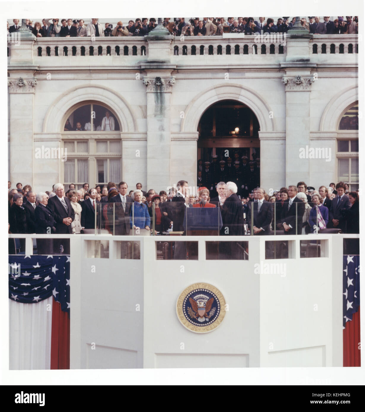 Ronald reagan in der menge Fotos und Bildmaterial in hoher Auflösung