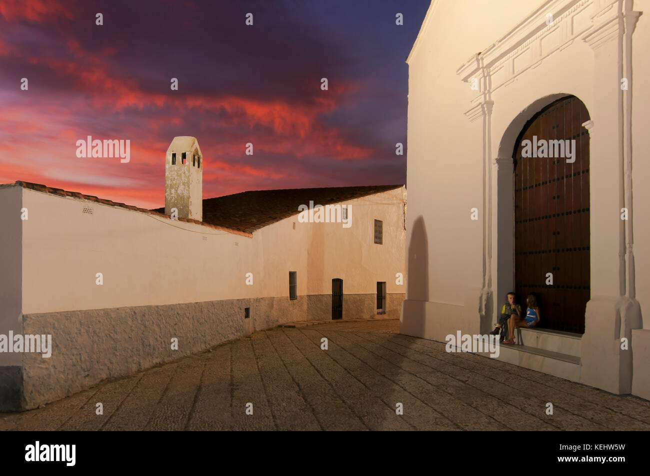 Urban sehen in der Dämmerung, La Granada de Riotinto, Provinz Huelva, Region opf Andalusien, Spanien, Europa Stockfoto