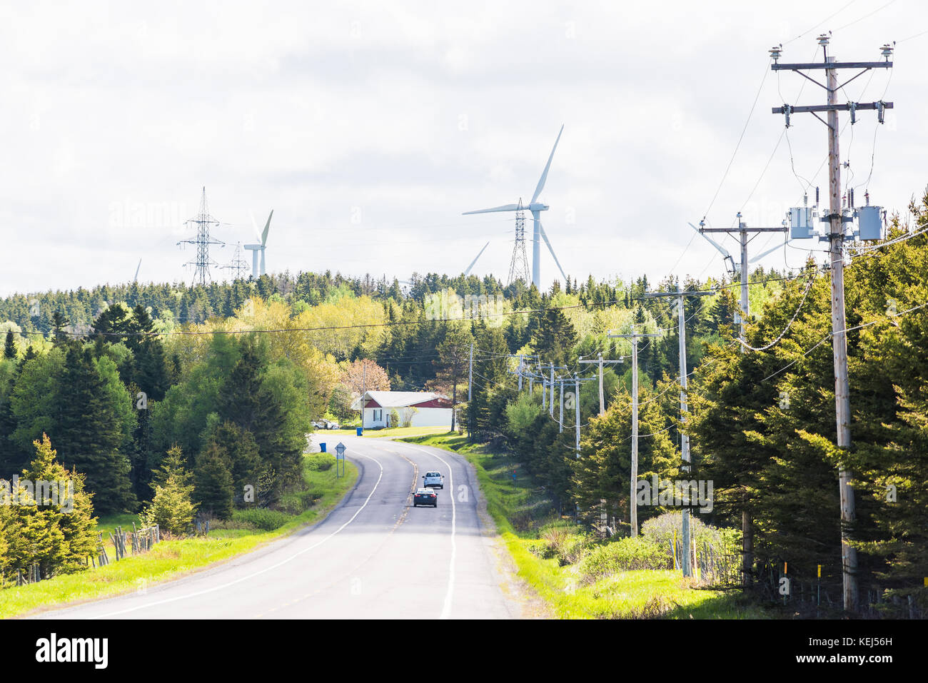 Gaspesie Coast Road Trip in Québec, Kanada mit Windkraftanlagen in Minou Stockfoto