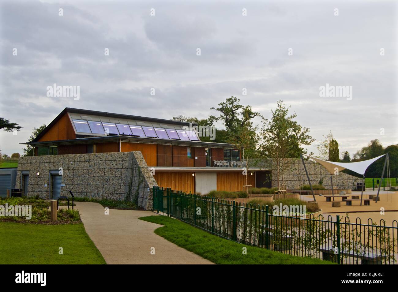 Cassiobury Park Nabe und Tee Pavillon, Cassiobury Park, Watford, UK Stockfoto