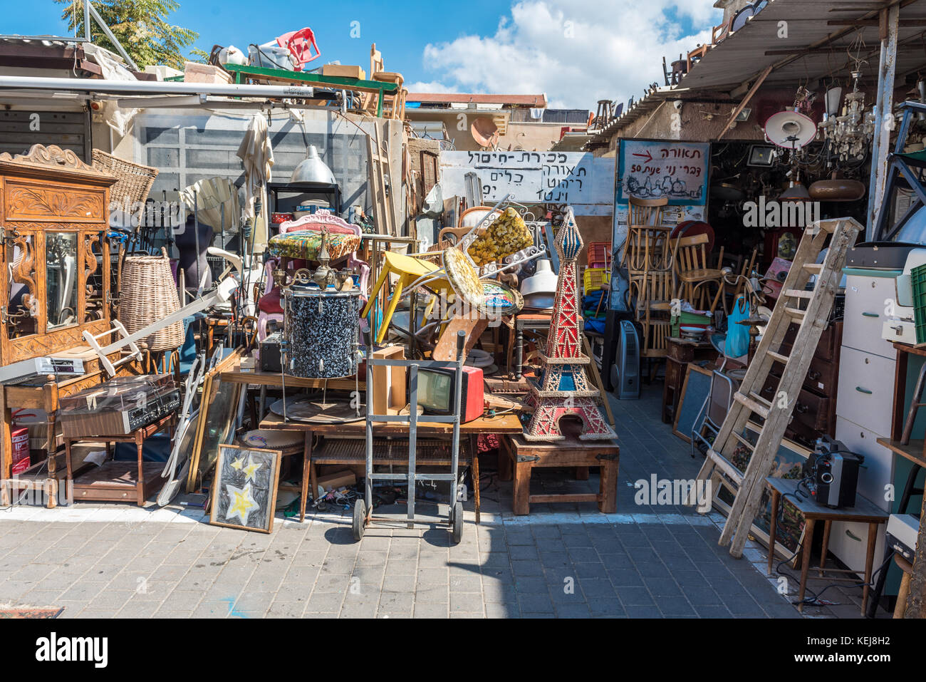 Israel, Tel Aviv-Yafo - Oktober 11, 2017: Shuk hapishpeshim Flohmarkt in Jaffa. Stockfoto