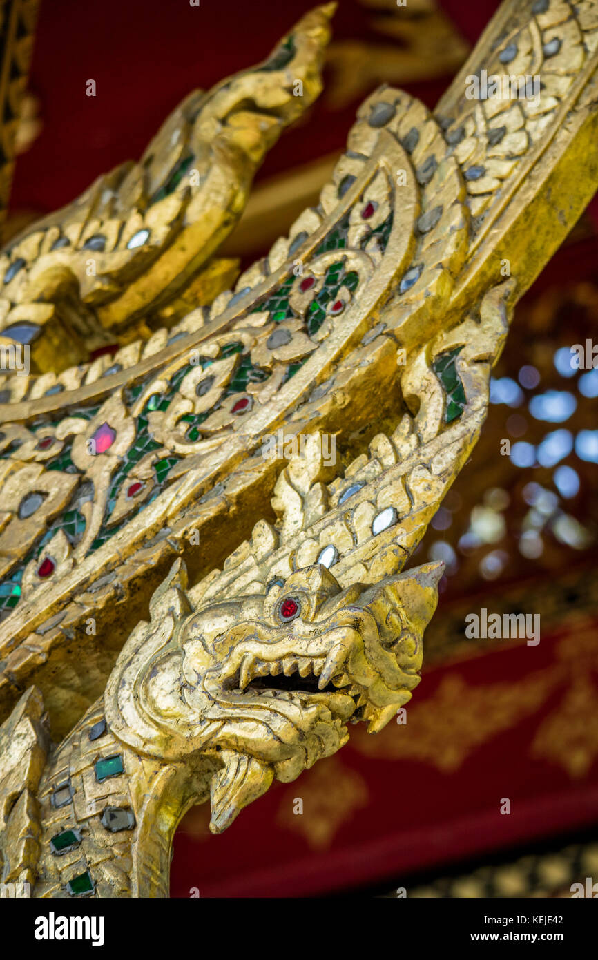 Dragen Ornament von Thai-Sala im Kurpark in Bad Homburg vor der Höhe, Kurort in Deutschland Stockfoto