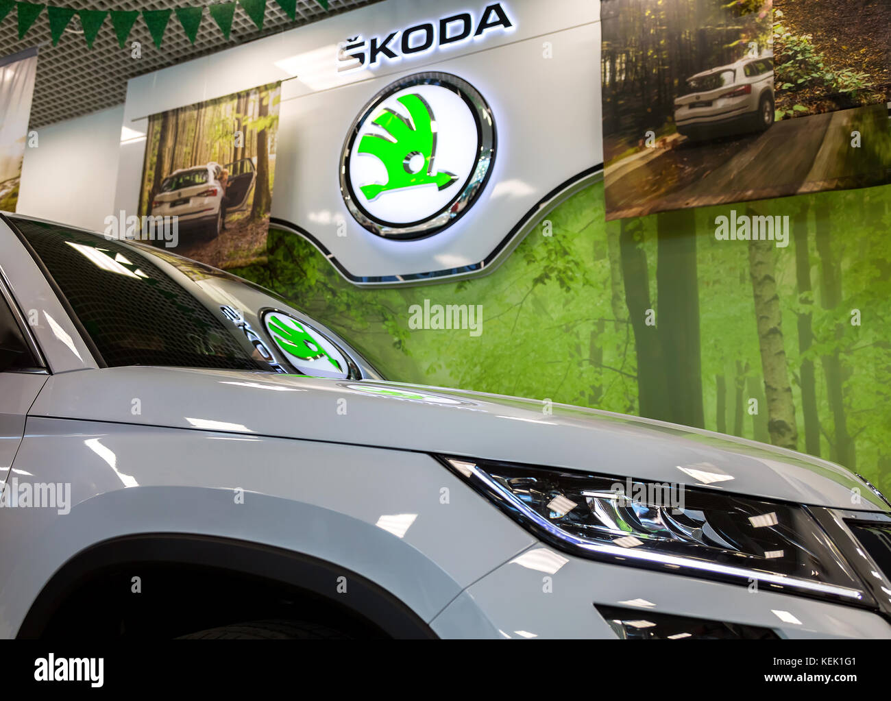 Samara, Russland - Juni 3, 2017: Der händlerniederlassung Zeichen von Skoda. Skoda Auto ist ein Automobilhersteller in der Tschechischen Republik Stockfoto