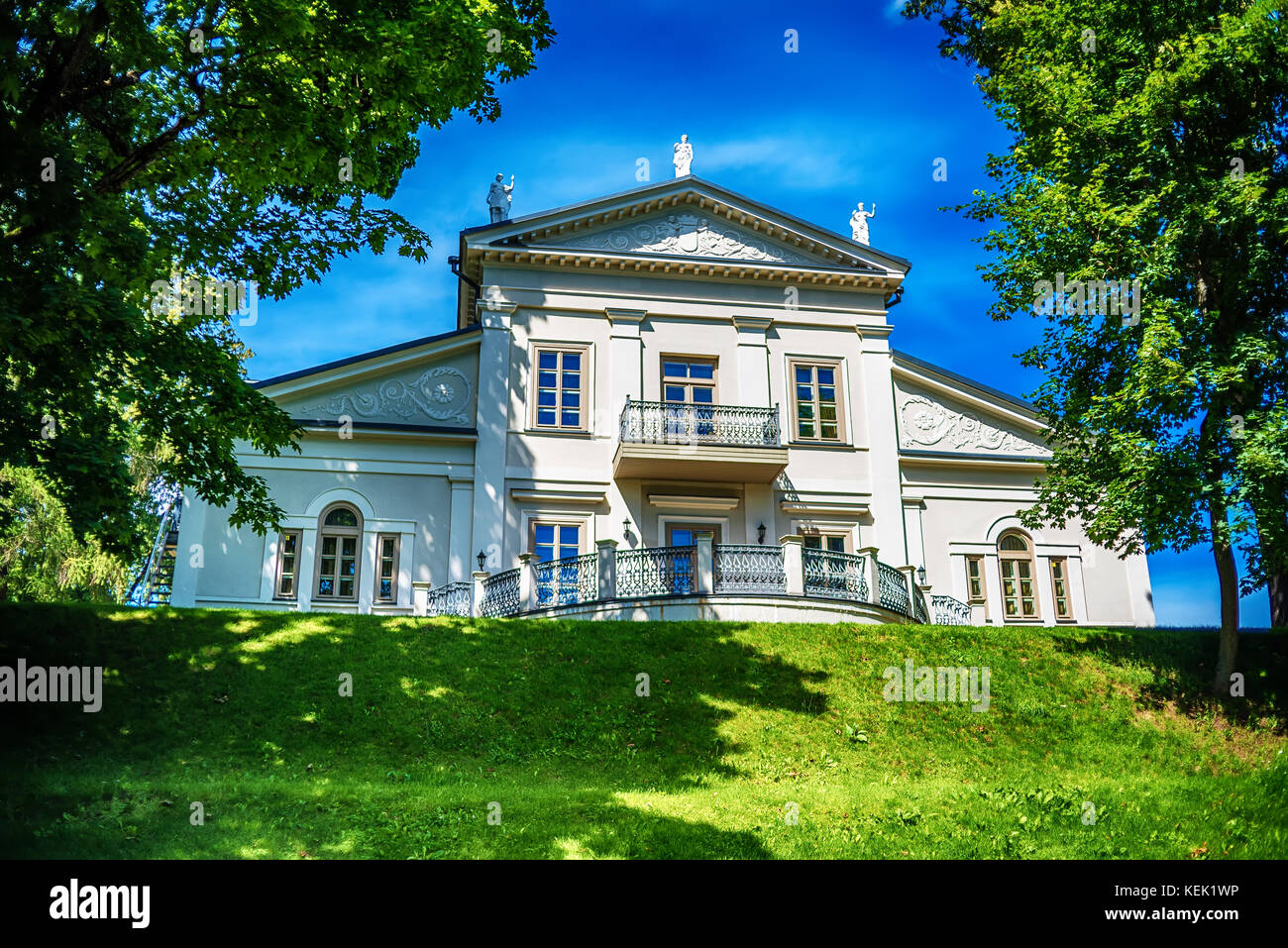 Vilnius, Litauen: die Gedenkstätte des tuskulenai Peace Park, wo die Opfer des sowjetischen Nkwd-kgb Repressionen begraben sind Stockfoto