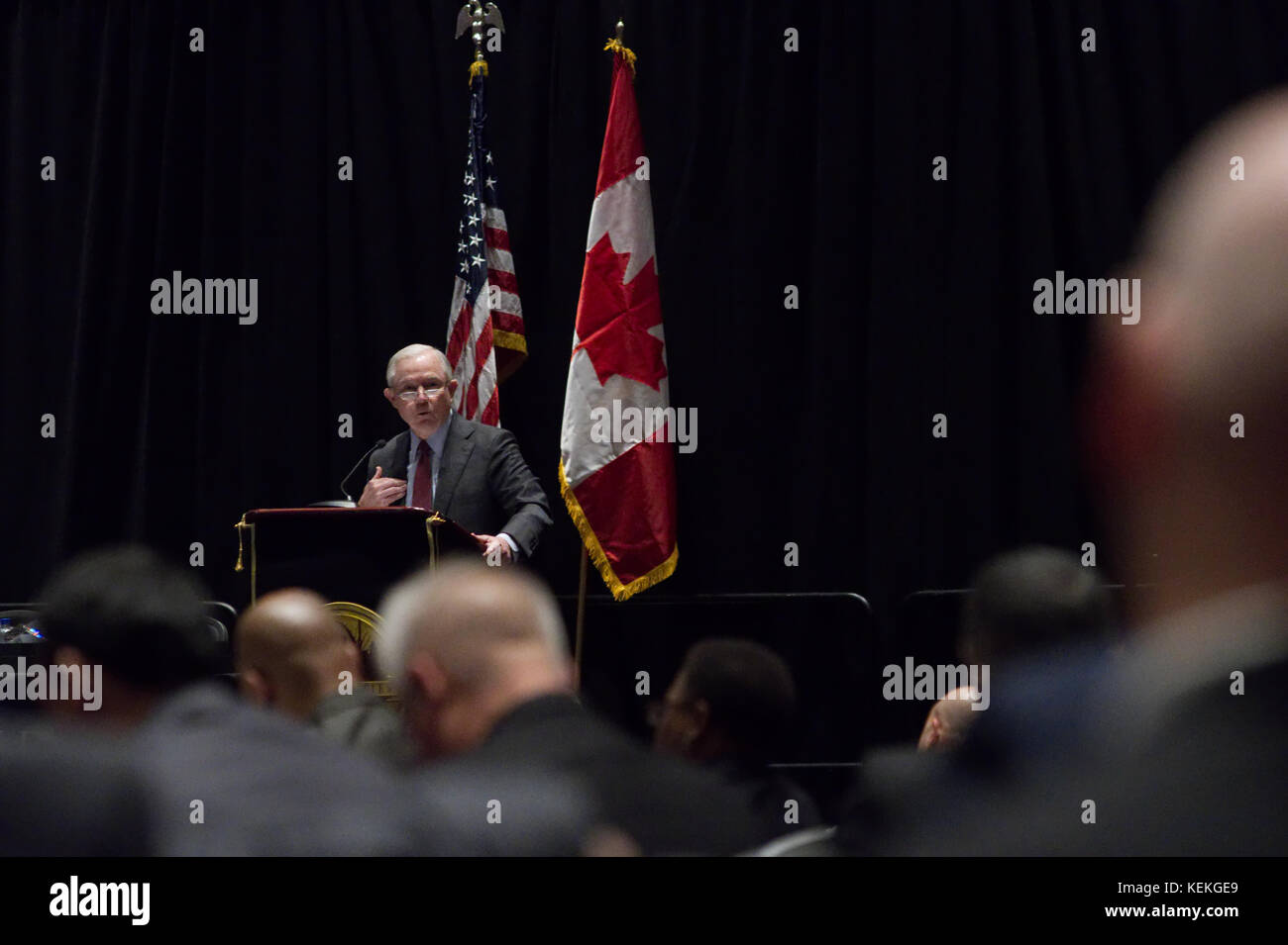 Philadelphia, USA. 21 Okt, 2017. US Attorney General liefert seine Äußerungen über das Projekt sicheren Nachbarschaften in den großen Städten Chiefs Association Fall Meeting, bei dem Pennsylvania Convention Center im Zentrum der Stadt Philadelphia, PA, am 21. Oktober 2017. Das Justizministerium kündigte an Sitzungen zurück, der Internationalen Vereinigung der Polizeichefs der Konvention, am Montag Credit: Bastiaan Slabbers/Alamy Live-Nachrichten zu adressieren Stockfoto