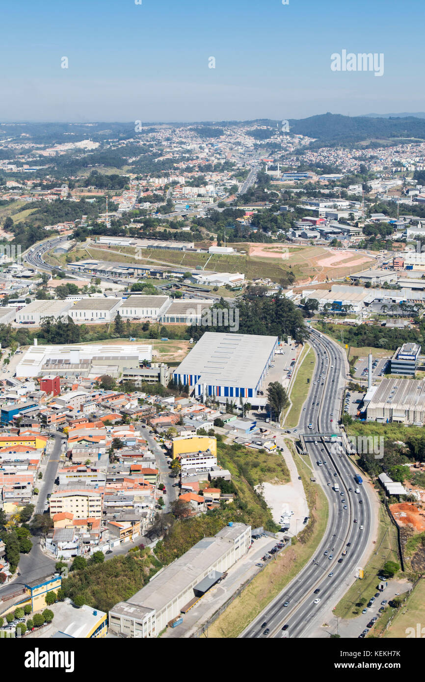 Luftaufnahme der Raposo Tavares Autobahn, sao paulo Metropolregion - brasilien Stockfoto