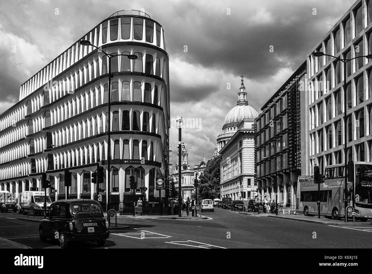 30 Cannon Street, London in Schwarz & Weiß Stockfoto