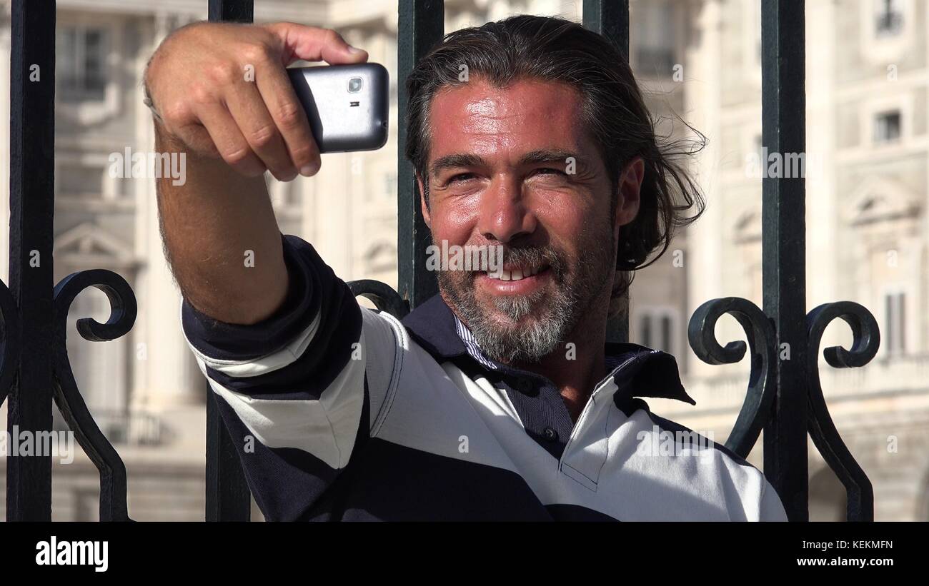 Selfy der kaukasischen Person Stockfoto