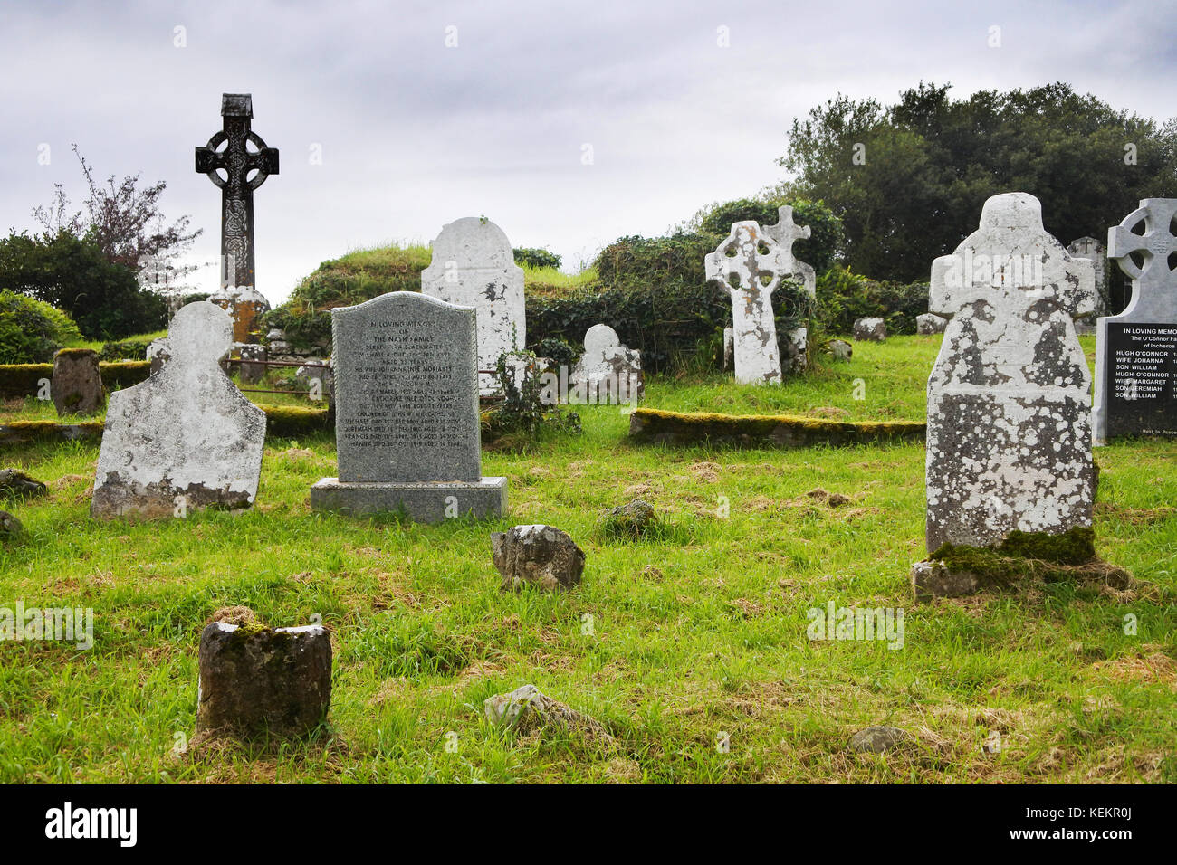 Templenoe Graveyard, Kenmare, County Kerry, Irland - John Gollop Stockfoto