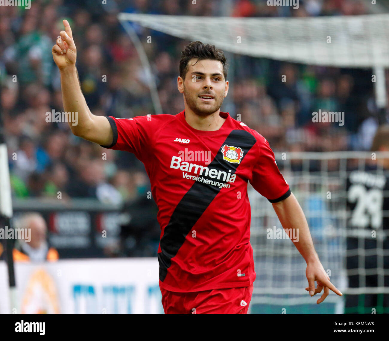 Sport, Fußball, Bundesliga, 2017/2018, Borussia Mönchengladbach vs Bayer 04 Leverkusen 1:5, Stadion Borussia Park, Freude an der 1:4, Torschütze kevin Volland (Bayer) Stockfoto