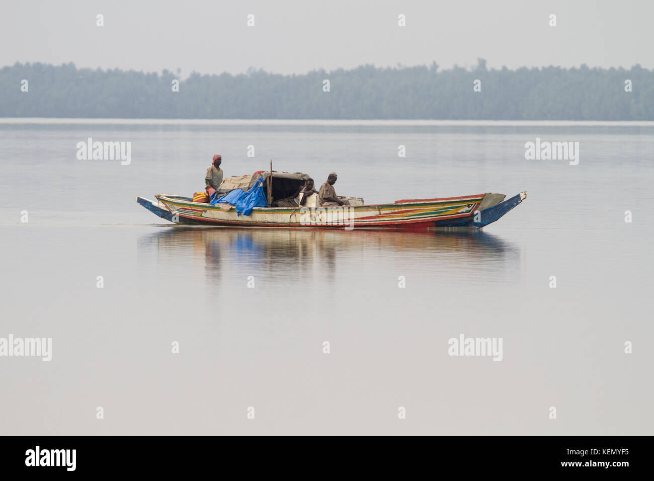 Fischer auf dem Fluss Gambia Stockfoto