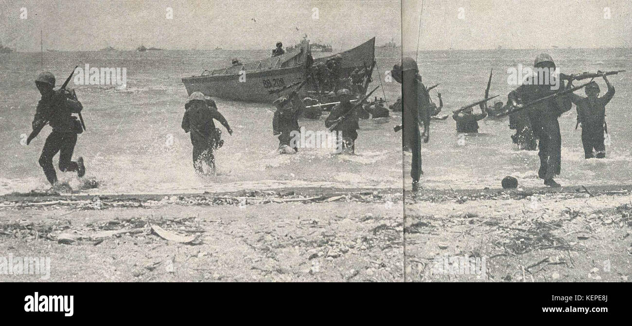 Dieses Bild dokumentiert den indonesischen amphibischen Angriff, der die Operation Jalesveva Jayamahe zeigt. Er hebt die taktischen militärischen Strategien der amphibischen Kriegsführung und die Bedeutung von Marineoperationen in Indonesiens Verteidigungsstrategien hervor. Stockfoto