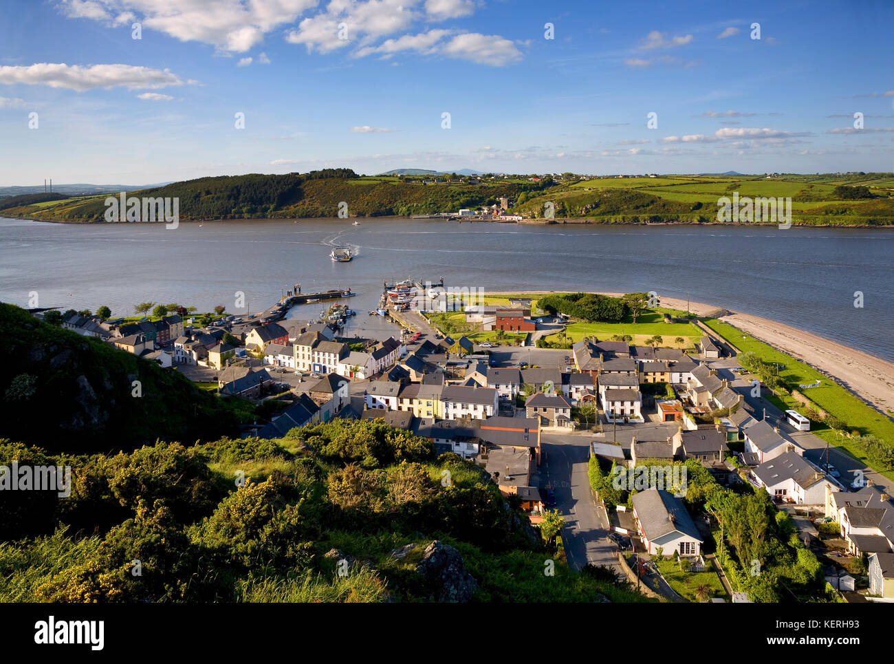 Passage Ost, von wo die kleine Autofähre terminal segelt Grafschaft Waterford - über Waterford Harbour Ballhack in County Wexford, Irland Stockfoto