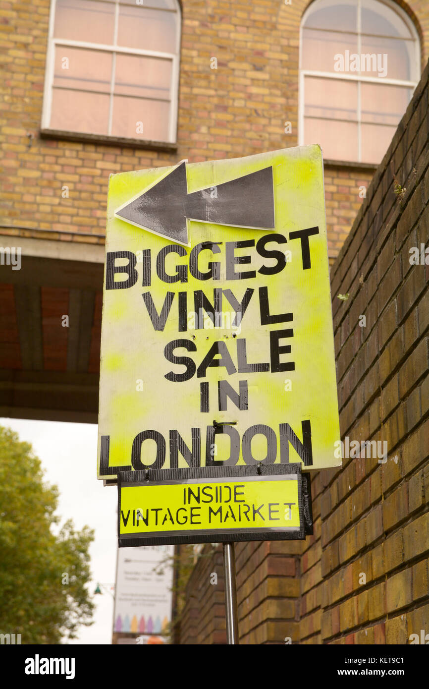 Größte Vinyl Verkauf in London anmelden Brick Lane, London, England Stockfoto