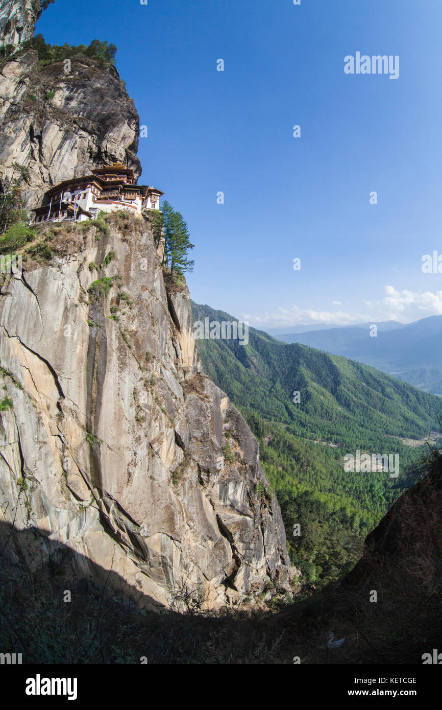 Taktsang Kloster palphug (Tiger Nest) ein buddhistischer heiliger Ort und Tempel auf dem Bergrücken des oberen Paro-tal bhutan Asien Stockfoto