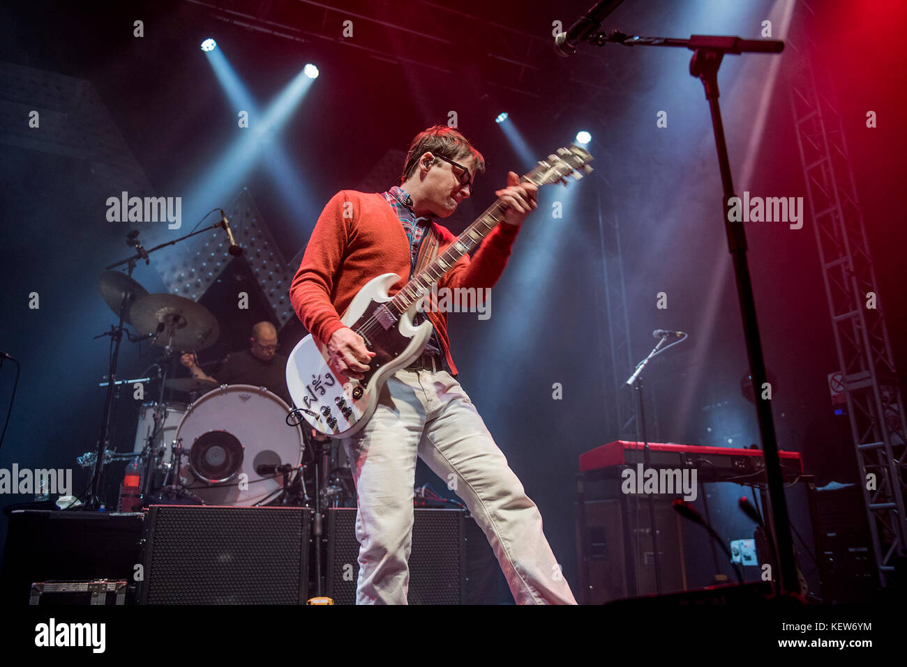 Leeds, Großbritannien. 23 Okt, 2017. Weezer auf ihrer ausverkauften Solo-Konzert im O2 Academy, Leeds 23/10/2017 Credit: Gary Mather/alamy leben Nachrichten Stockfoto