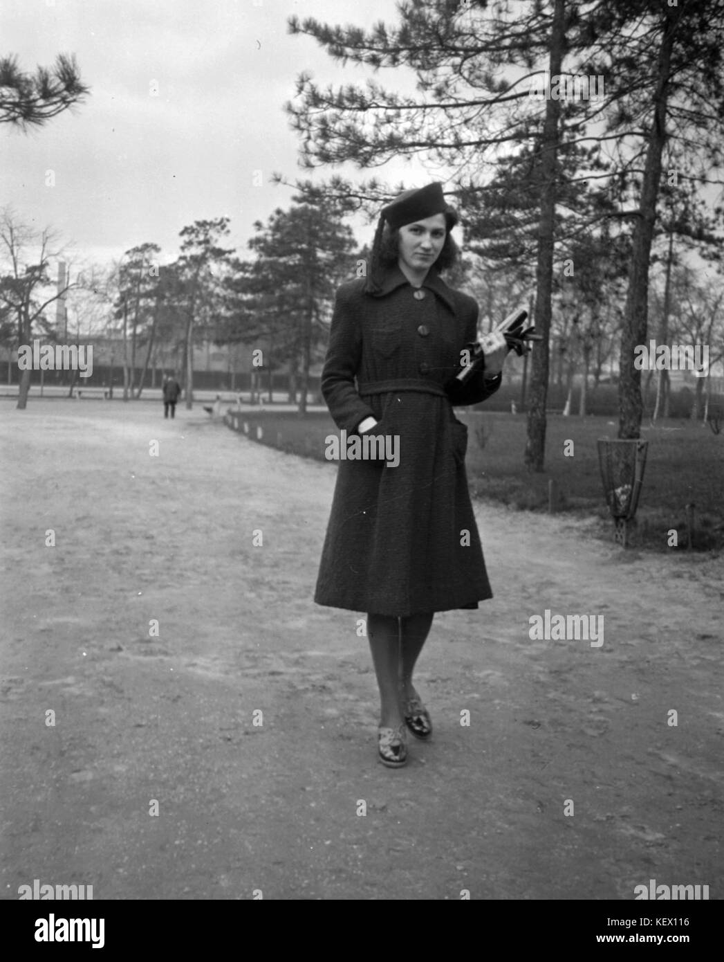 Das Fotomotiv Fortepan 19617 aus dem Jahr 1939 nimmt eine historische Szene aus dem Jahr 1939 auf und liefert eine visuelle Aufzeichnung der Zeit. Fortepan, bekannt für die Erhaltung historischer Bilder, dokumentiert wichtige Momente aus der Vergangenheit. Stockfoto