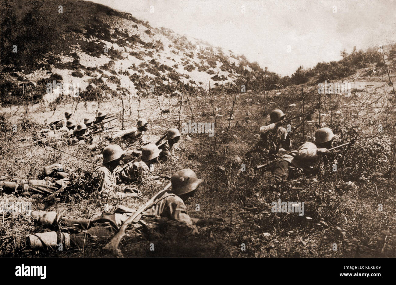 Bulgarische Soldaten mit Drahtschneider WWI Stockfoto