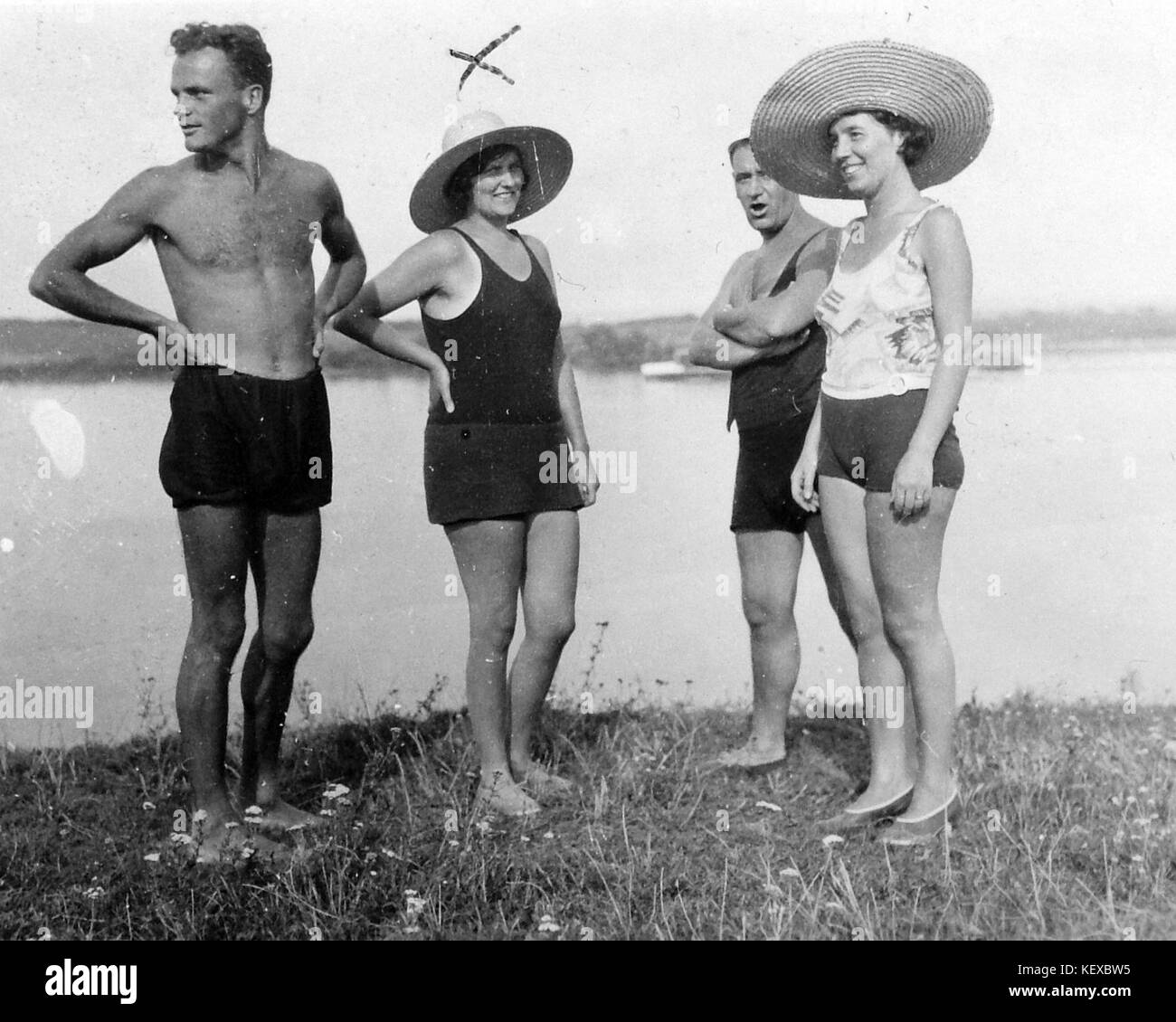 Badeanzug, Stroh Hut Fortepan 2534 Stockfoto