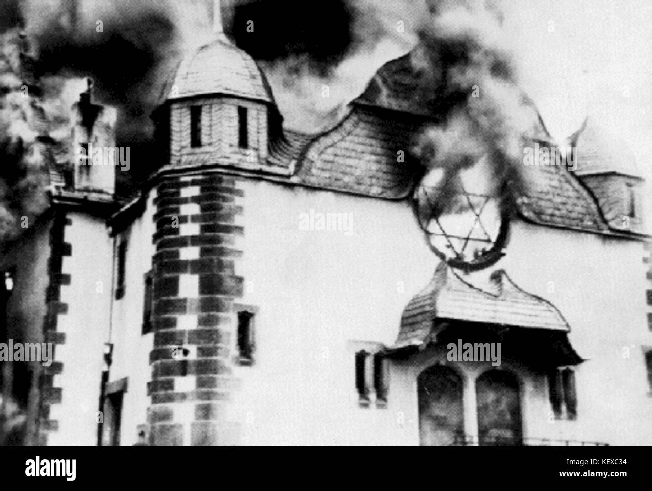 Brennende Synagoge Pogromnacht Brennende Synagoge Pogromnacht