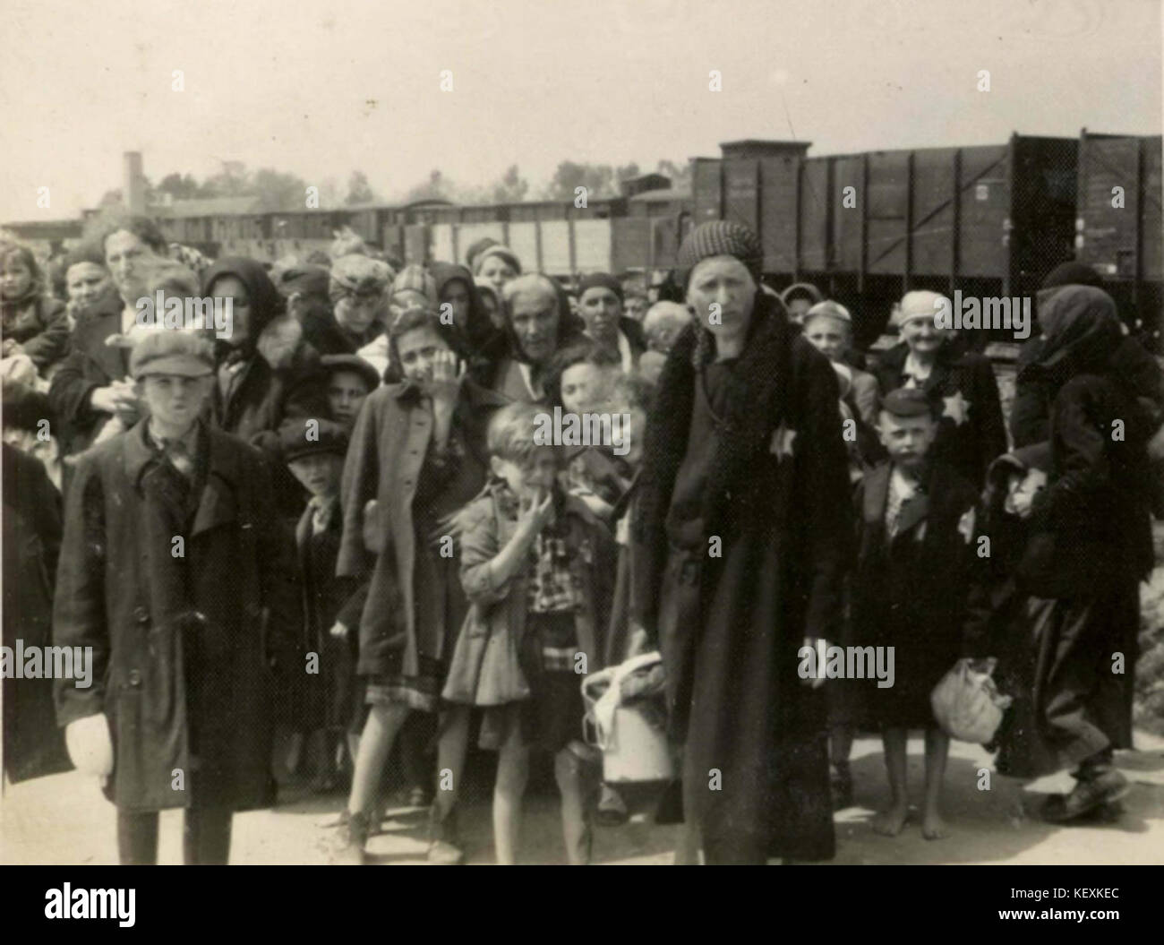 Birkenau Frauen und Kinder stehen zur Auswahl Plattform Stockfoto