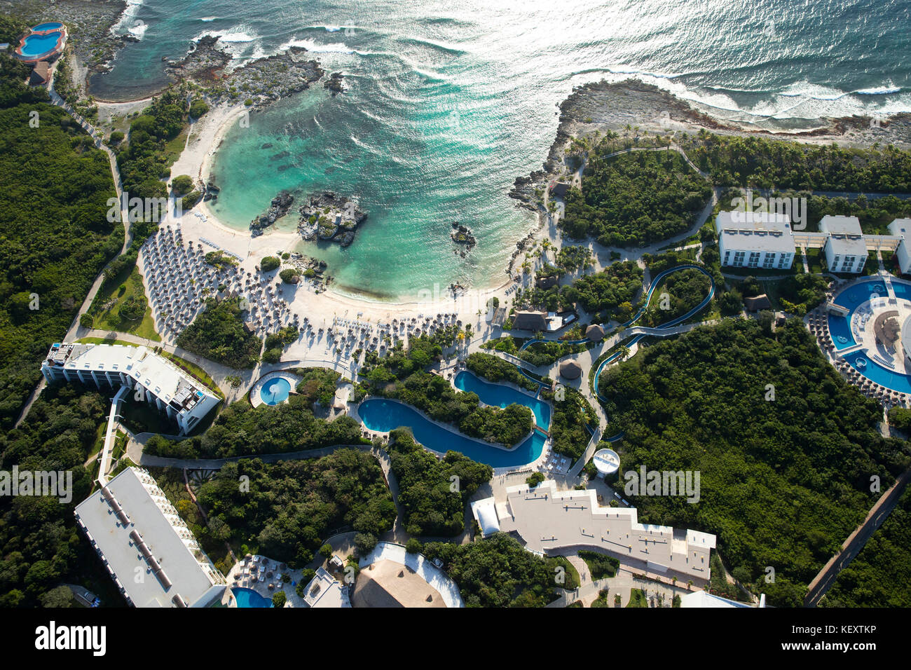 Luftaufnahme von Riviera Maya Strand und Touristenort, Quintana Roo, Mexiko Stockfoto