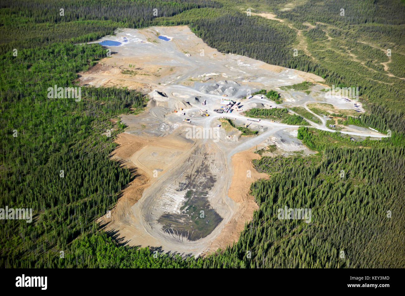 Gewerbliche Kiesgrube Betrieb außerhalb von Bandera, Alaska, USA Stockfoto