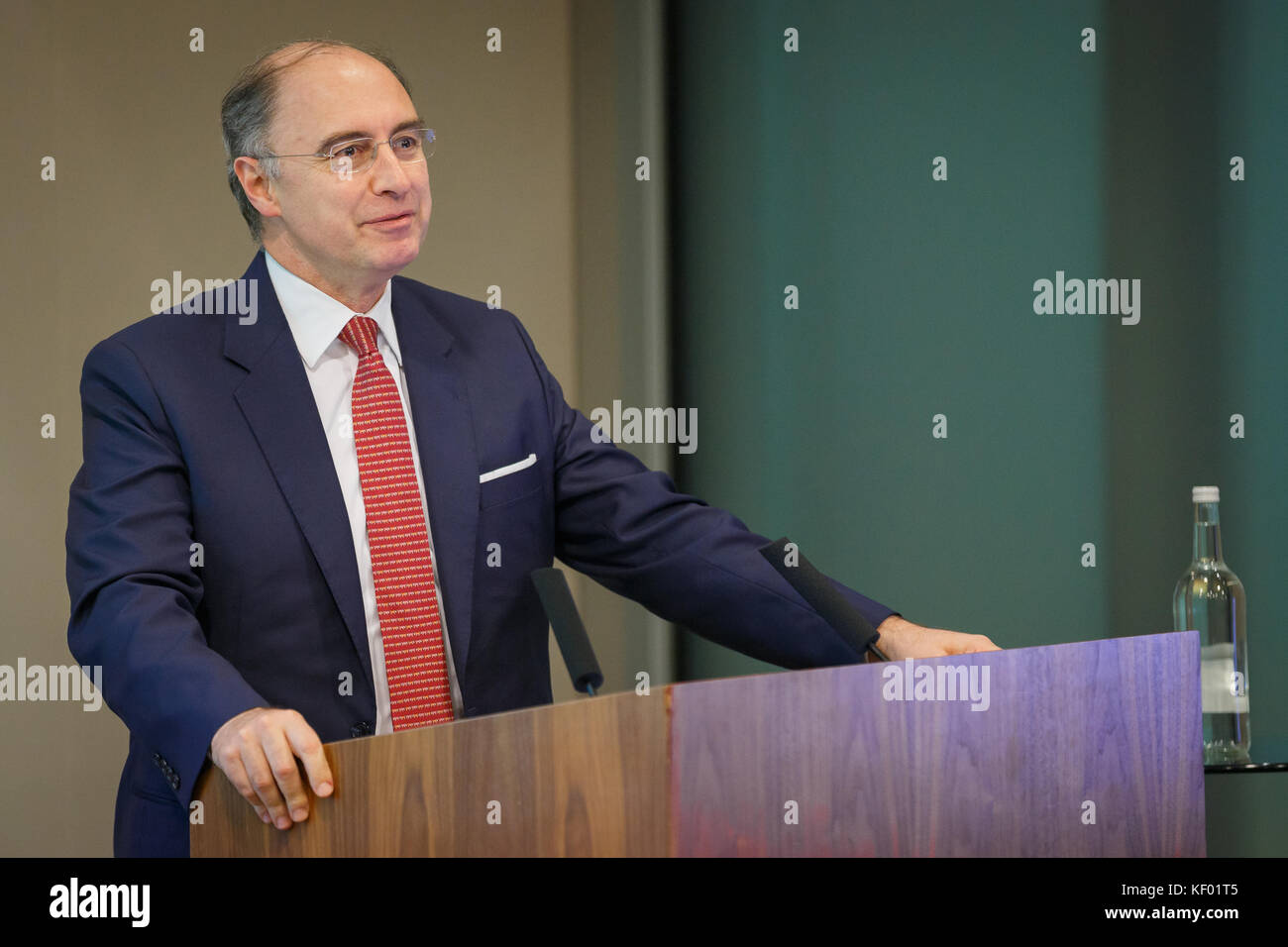 Xavier Rolet, der CEO der London Stock Exchange Group im Gespräch Stockfoto