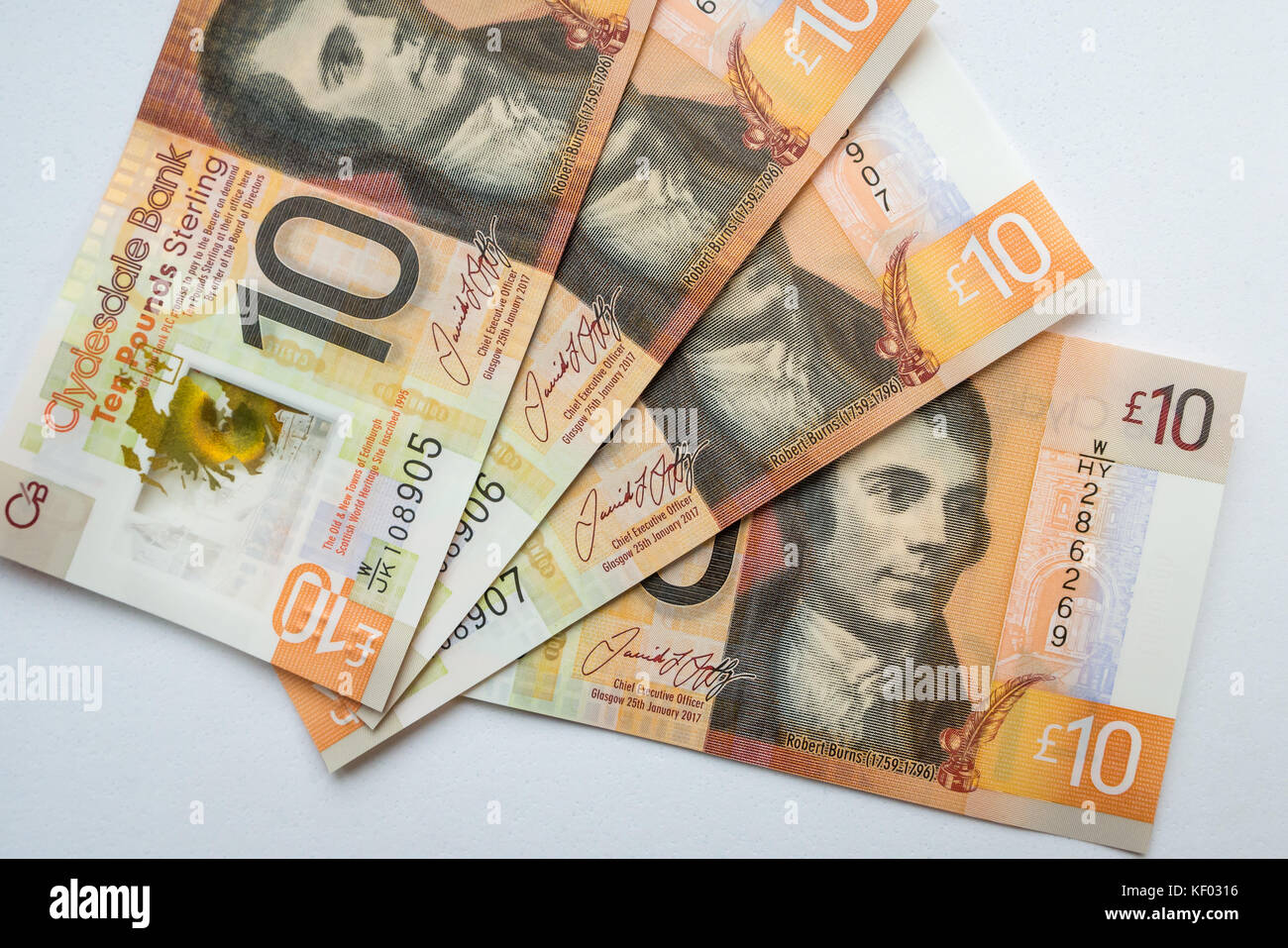Close up Kunststoff Polymer Clydesdale Bank Schottischen zehn Pfund £ 10 Banknoten mit Porträt von Robert Burns auf weißem Hintergrund Stockfoto