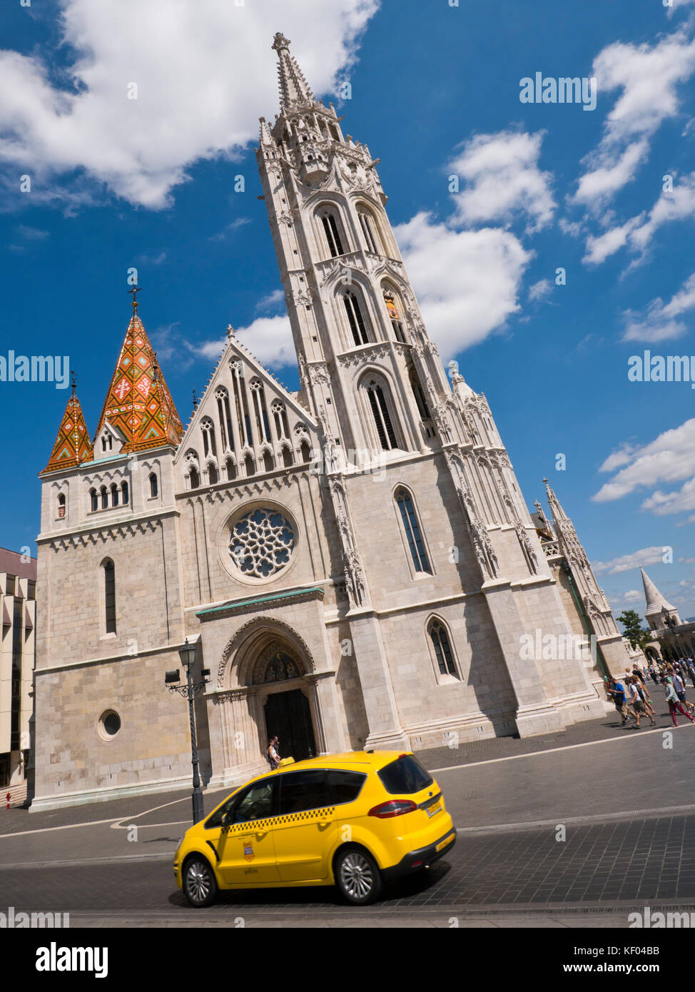 Vertikale Ansicht von Matthias Kirche in Budapest. Stockfoto