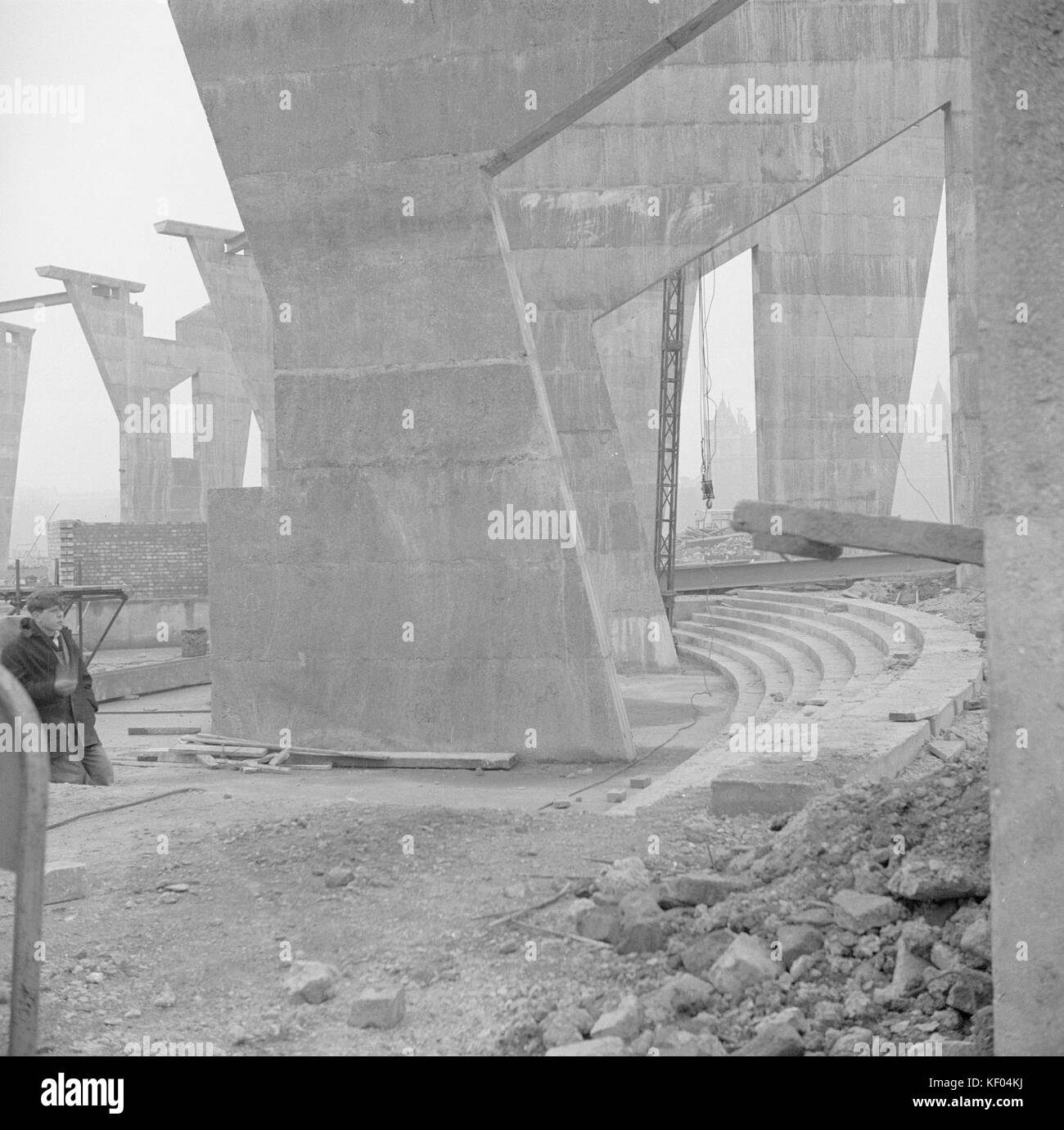 South Bank Messegelände, Lambeth, London. Allgemeine Ansicht der Kuppel der Entdeckung Ausstellung pavilionunder Bau in Lambeth. Es wurde entworfen, um b Stockfoto