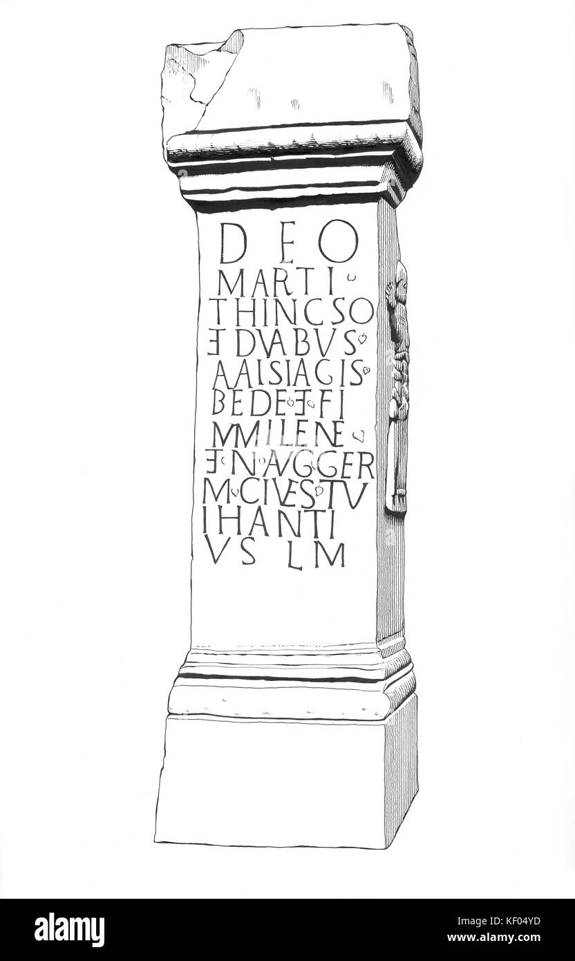 Hadrian's Wall, Chesters Museum. Abbildung: Darstellung einer eingeschrieben Römischen Altar aus Stein, von Chapel Hill bei Housesteads Roman Fort ausgegraben auf Hadria Stockfoto