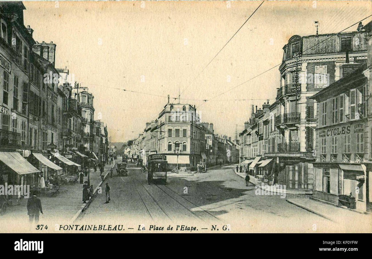 NG 374 FONTAINEBLEAU La Place de l'Etape Stockfoto