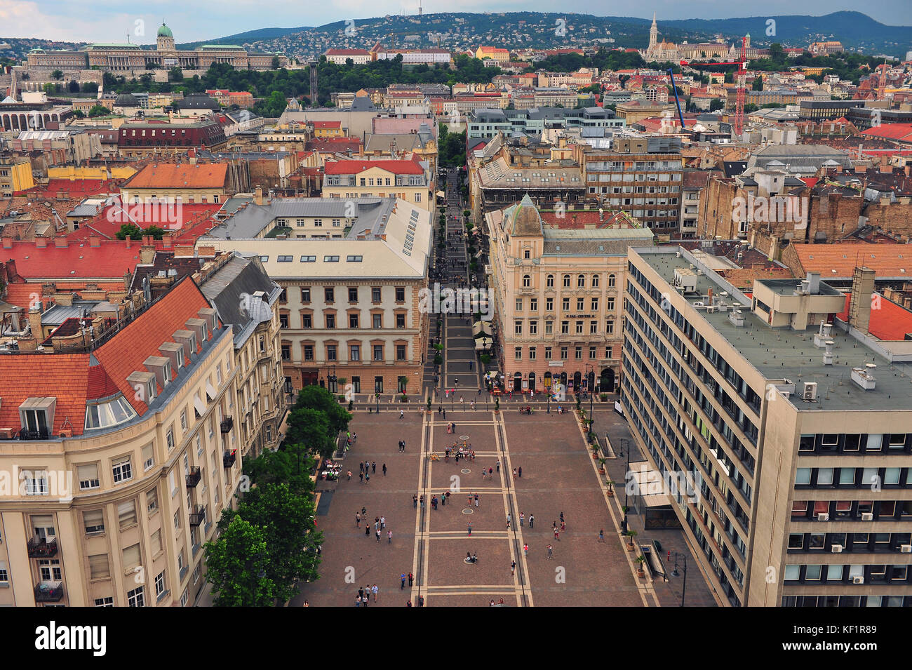 Budapest, Ungarn - 11. Juni: Ansicht von oben in das Stadtzentrum von Budapest, Ungarn, am 11. Juni 2016. Stockfoto