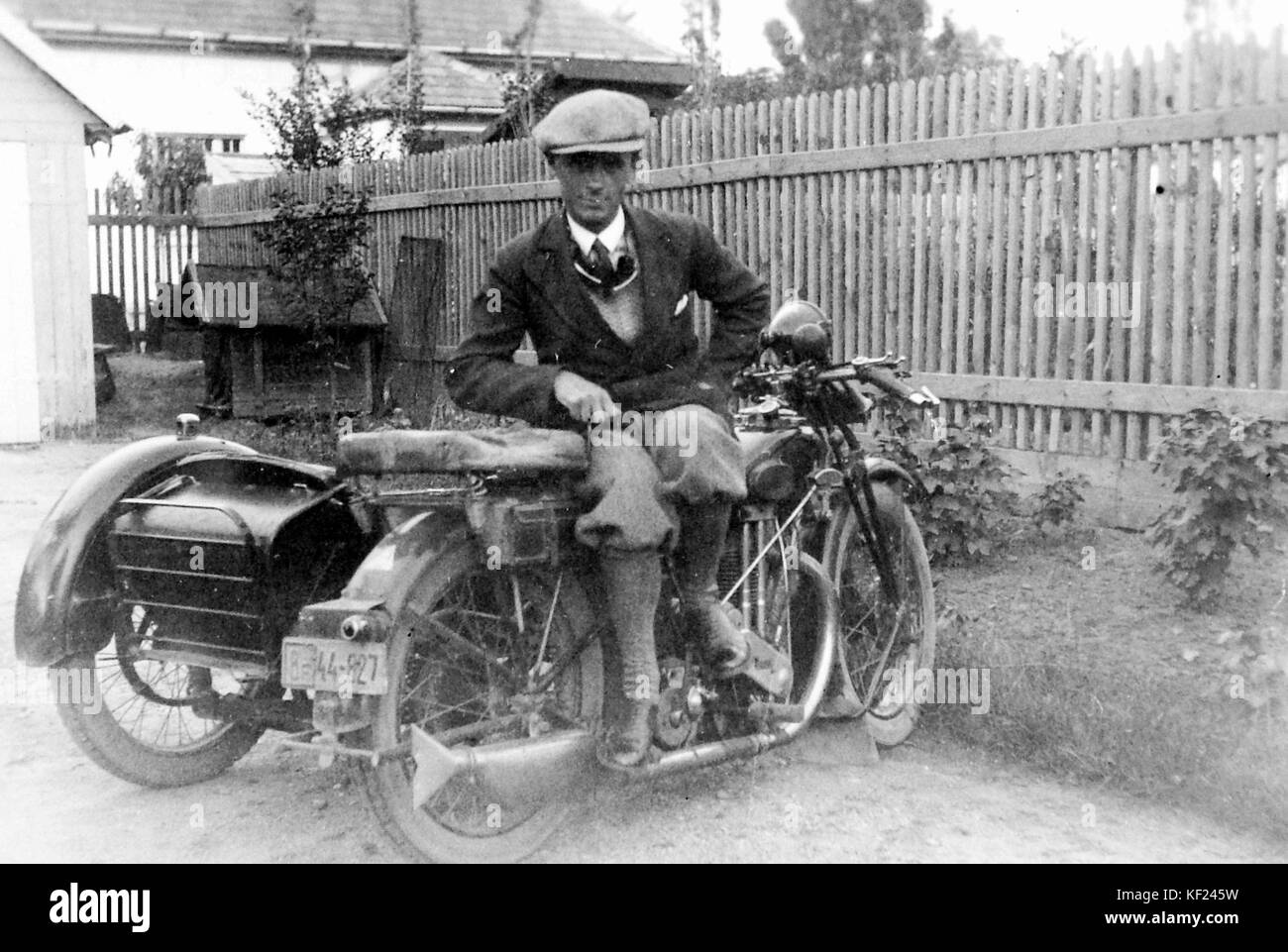 Motorrad, Motorrad mit Beiwagen, Nummernschild 3056 Stockfoto