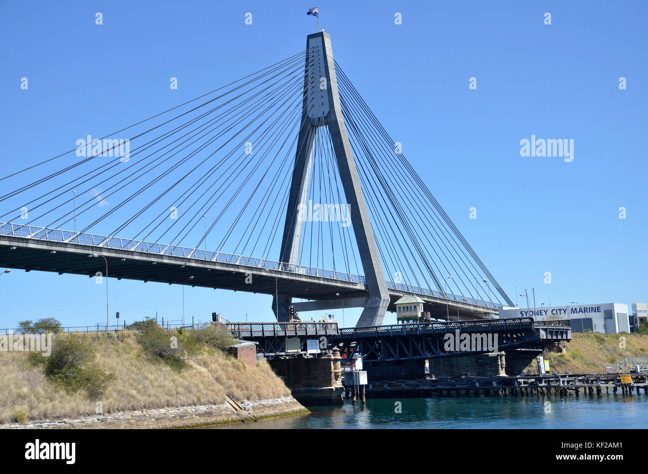 Die anzac Bridge zwischen Pyrmont und rozelle Vorstädte in Sydney, Australien Stockfoto