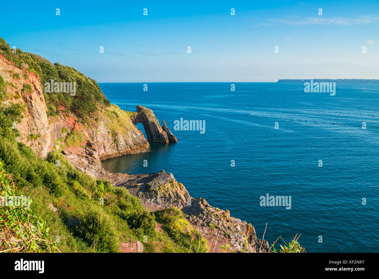 Blick auf die London Bridge Felsformation in Torquay, South Devon, Großbritannien Stockfoto