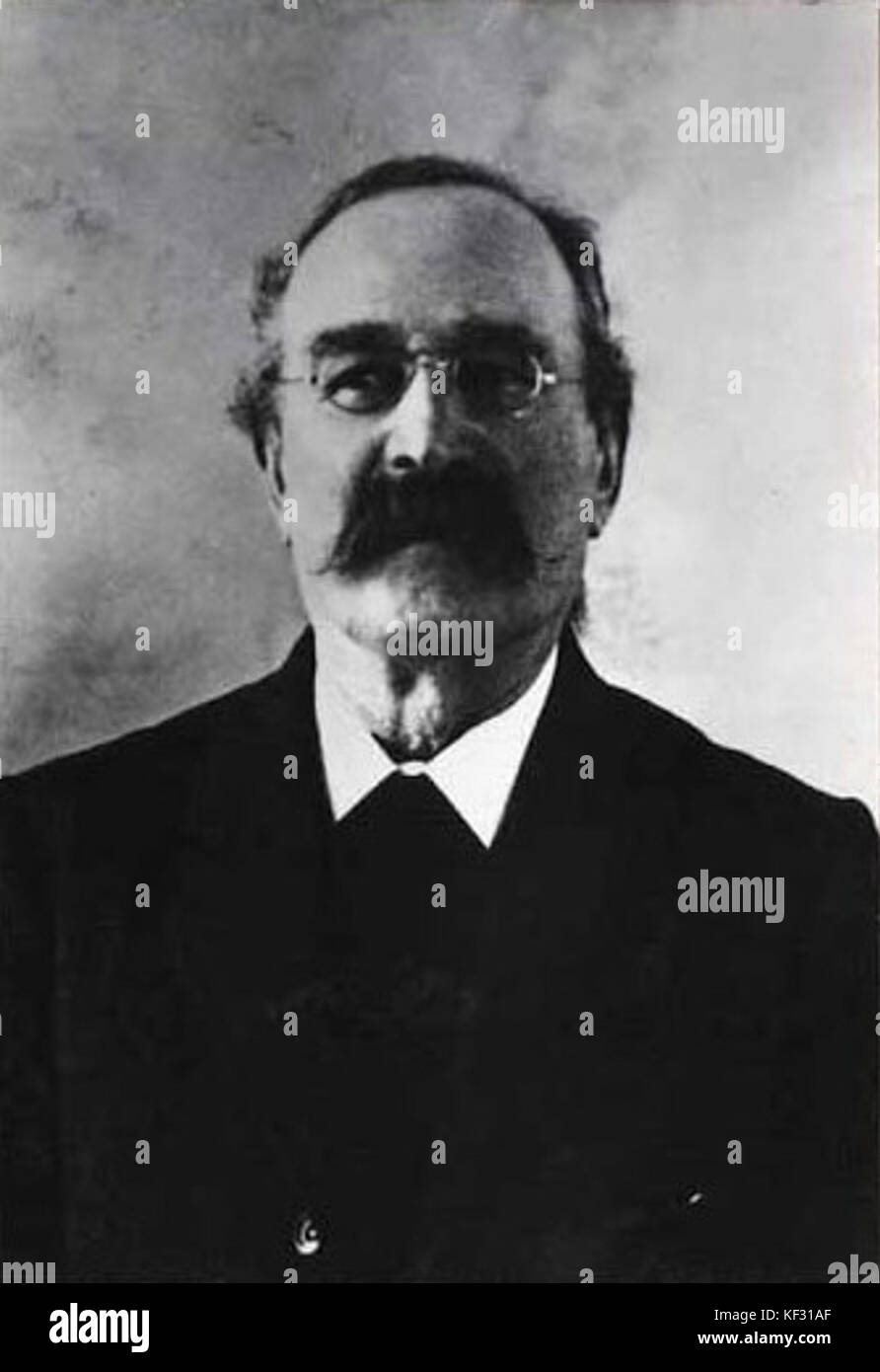 Theodor Philipsen war ein dänischer Maler, der für seine Werke im späten 19. Und frühen 20. Jahrhundert bekannt war. Sein Stil entwickelte sich mit Einflüssen des Impressionismus, und er ist bekannt für seine Landschaften und seine Verwendung von Licht, insbesondere seine Darstellungen der dänischen Naturlandschaft. Stockfoto