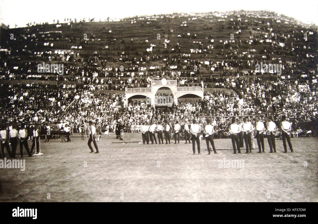 Slet vo Skopje war ein bemerkenswertes Ereignis in der Geschichte Mazedoniens und symbolisierte die kulturelle und nationale Einheit des Volkes im 20. Jahrhundert. Stockfoto