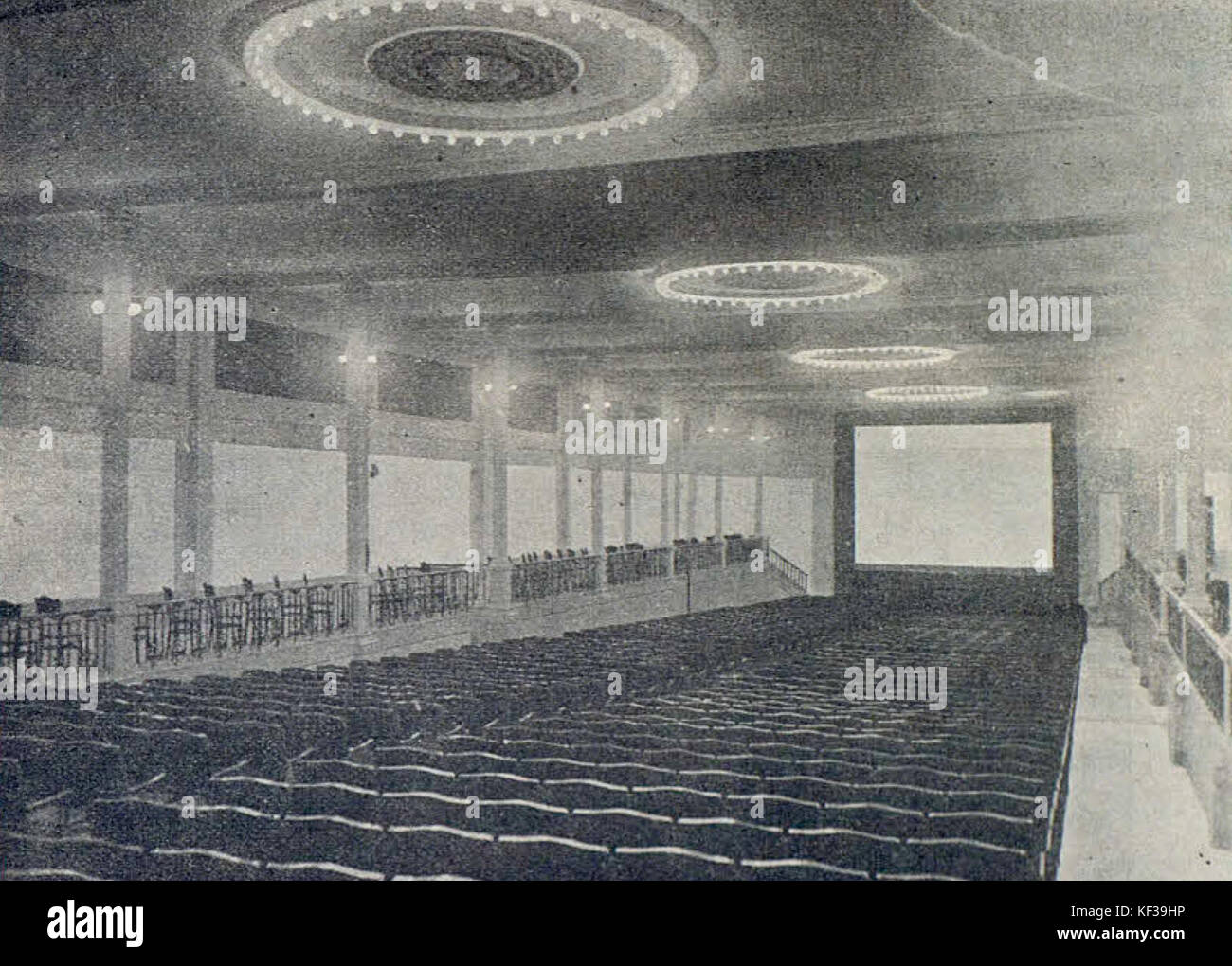 Pathe Kino Barcelona Stockfoto Pathe Kino Barcelona Stockfoto
