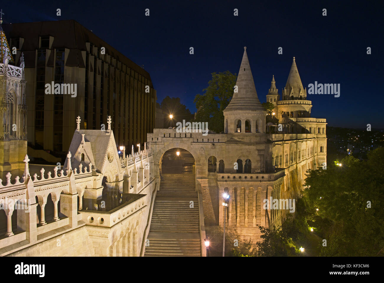 Fisherman's Bastion in der Nacht Burg Bezirk obere Buda Budapest Ungarn Stockfoto