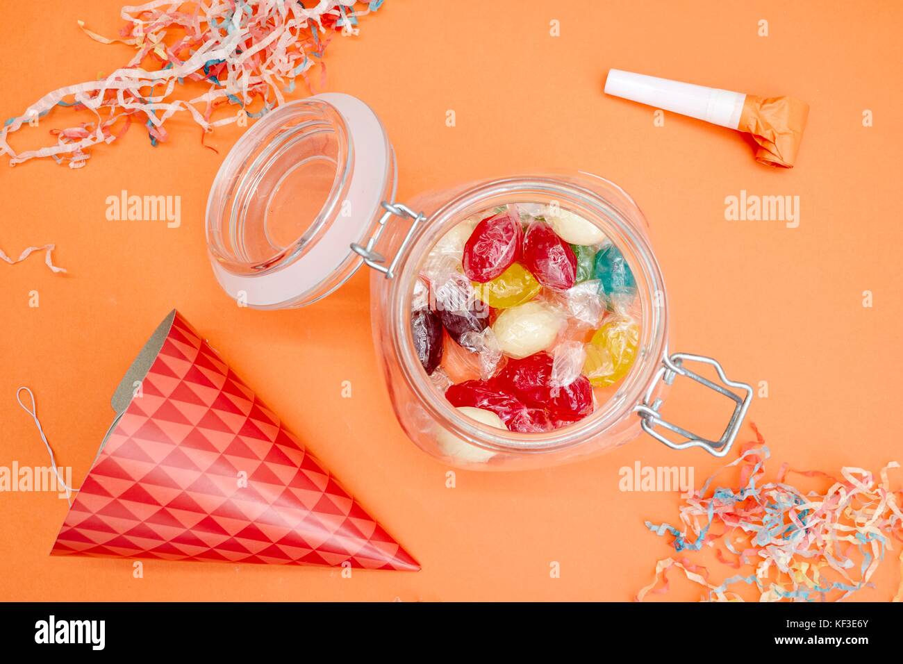 Ein studio Foto von einem Glas am Stiel Stockfoto